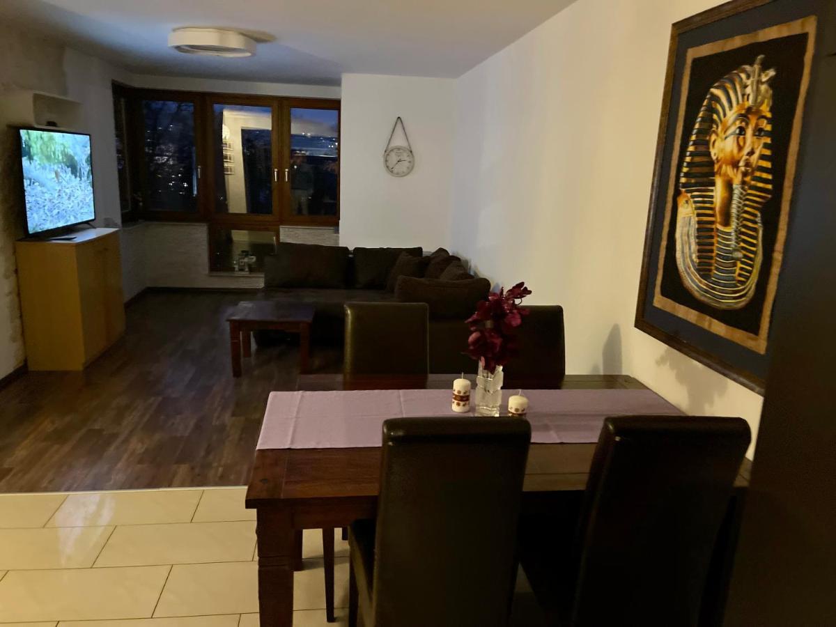 Wunderschoenes Apartment In Der Goldstadt Pforzheim Kültér fotó