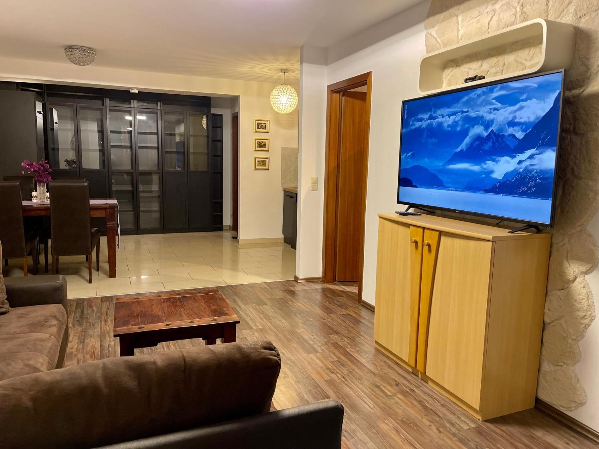 Wunderschoenes Apartment In Der Goldstadt Pforzheim Kültér fotó